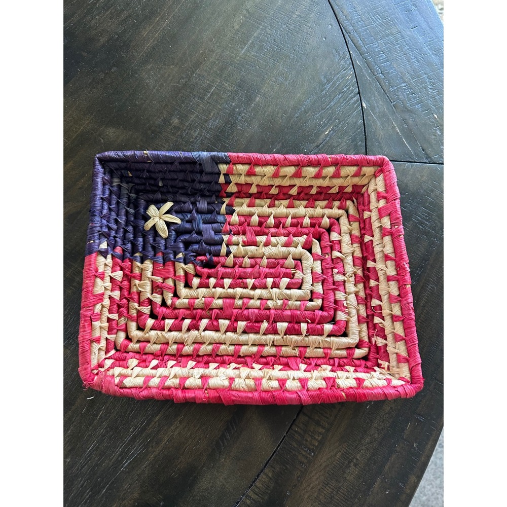Handwoven Raffia American Flag Basket Tray Patriotic Americana Decor 11.5x8.5EUC